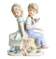 Фарфоровая статуэтка 17 см , Дети Royal Classics 68441_9709610