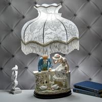 M-QP-80263L  Лампа с фарфоровой статуэткой 