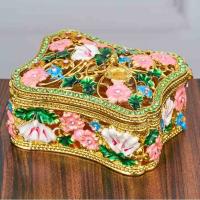 M-CE-19366  Шкатулка для ювелирных украшений со стразами, 8х6,5х4,5 см_6902045