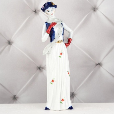 YW-33381/4 Фарфоровая статуэтка 