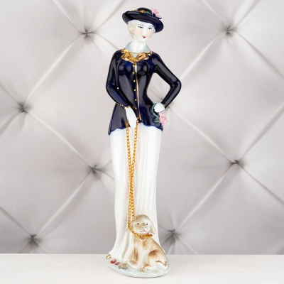 YW-00944/4  Фарфоровая статуэтка 