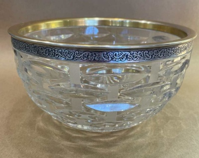 Салатник хрустальный с мельхиоровым ободком винтажный._6100698