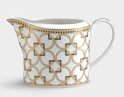 Молочник 250 мл  