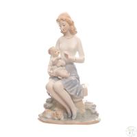 Фарфоровая статуэтка Материнство 25 см, Royal Classics 54840_9708471